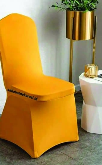Stretch chair cover warna emas