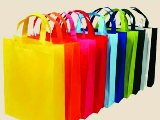Goodie bag non-woven aneka warna